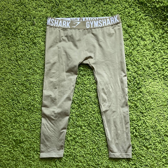 Gymshark Leggings *LIKE NEW* - Picture 1 of 4